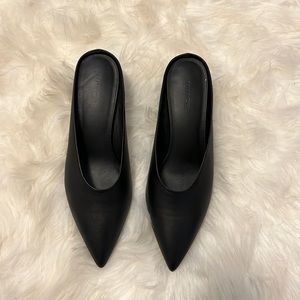 Vince Black Mules Size 38 (8)